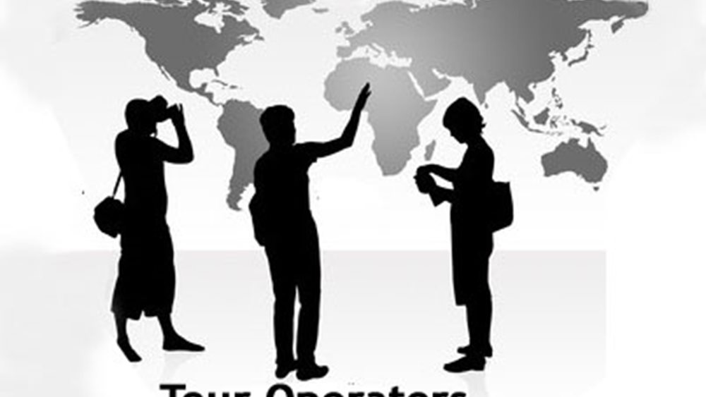 Διπλό &quot;κανόνι&quot; Γερμανών και Βρετανών tour operators χτυπά και την Ελλάδα