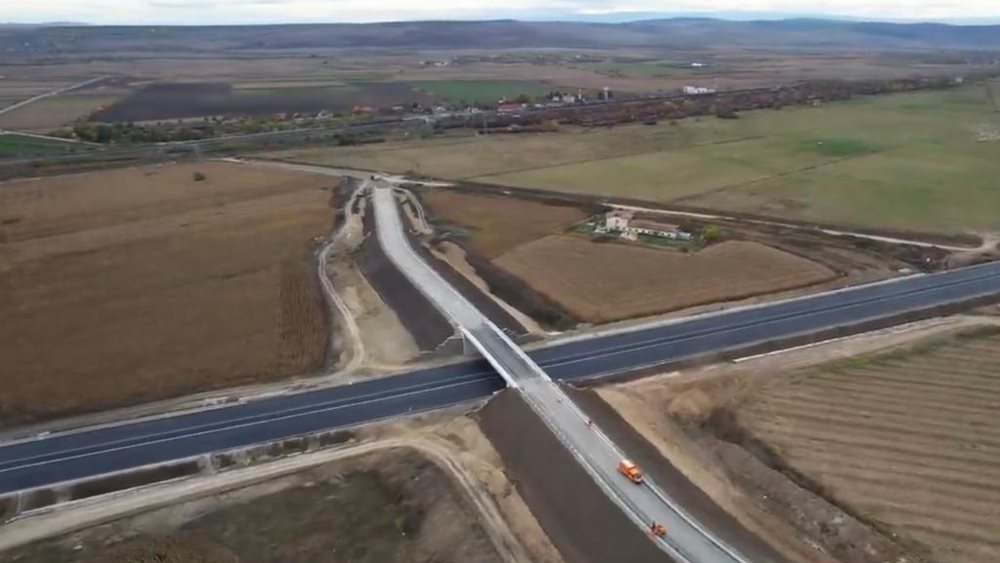 Ελλάκτωρ για deal με Wade Adams και Δ. Κουτρα για "Άκτωρ": Εξετάζουμε επιλογές, δεν έχουμε υπογράψει συμφωνία