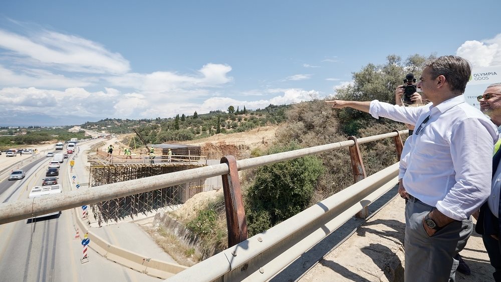 Επίσκεψη Κ. Μητσοτάκη σε εργοτάξιο του Οδικού Άξονα Πατρών-Πύργου