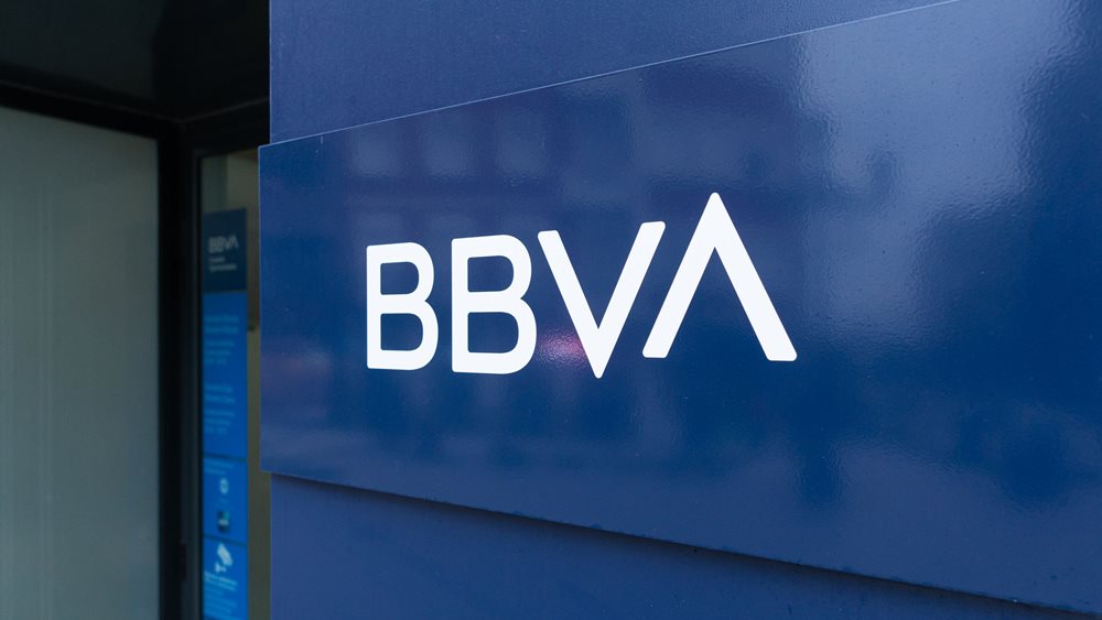 Η BBVA αύξησε την προσφορά της για την Banco Sabadell - Την αποτιμά στα 17 δισ. ευρώ