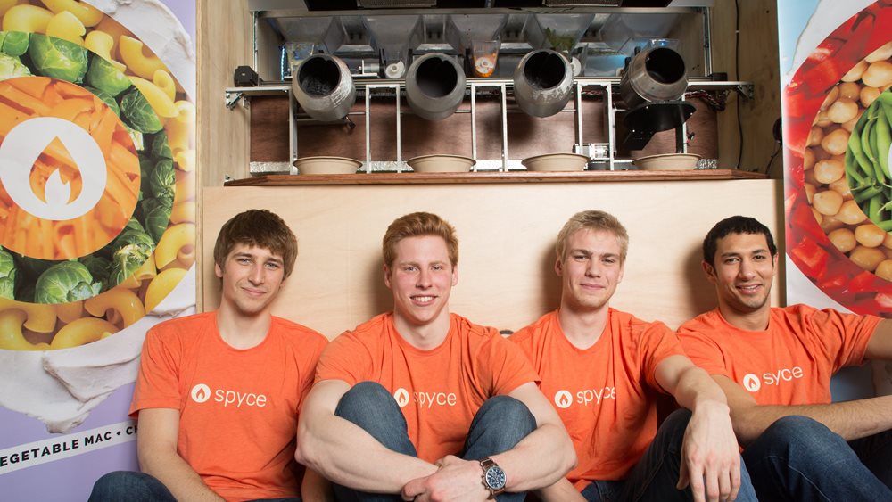 Η ρομποτική κουζίνα-επανάσταση στο χώρο του fast food