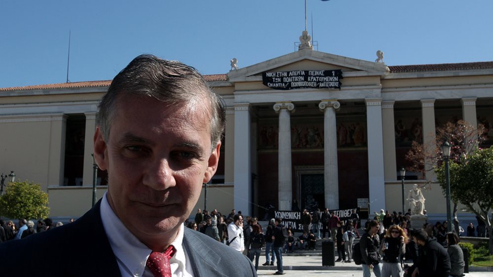 Θ. Δημόπουλος: Πότε θα έχουμε τα πρώτα εμβόλια