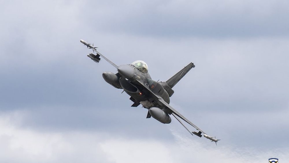 Οι γυναίκες της Πολεμικής Αεροπορίας – Υπάρχει προσφορά στην κοινωνία και στην πατρίδα σε αυτό το επάγγελμα