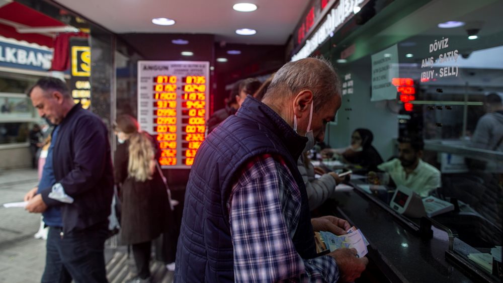 Τουρκία: Ανησυχίες για capital controls μετά την προειδοποίηση καθηγητή για &quot;κατάσταση έκτακτης ανάγκης&quot;