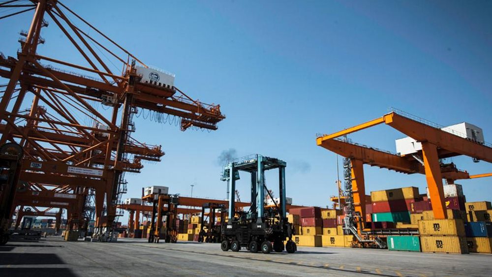Διεθνές ενδιαφέρον για τα 10 περιφερειακά λιμάνια