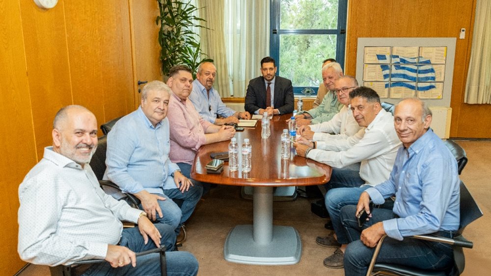 Συνάντηση Κωνσταντίνου Κυρανάκη με την Ομοσπονδία Ταξί