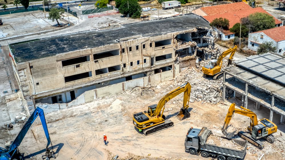 Lamda: Φρέσκα κεφάλαια άνω των €2 δισ. μετά το ομόλογο των €320 εκατ.