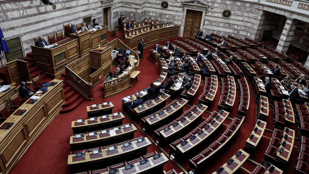 Υπερψηφίστηκε και επί του συνόλου το νέο ασφαλιστικό νομοσχέδιο