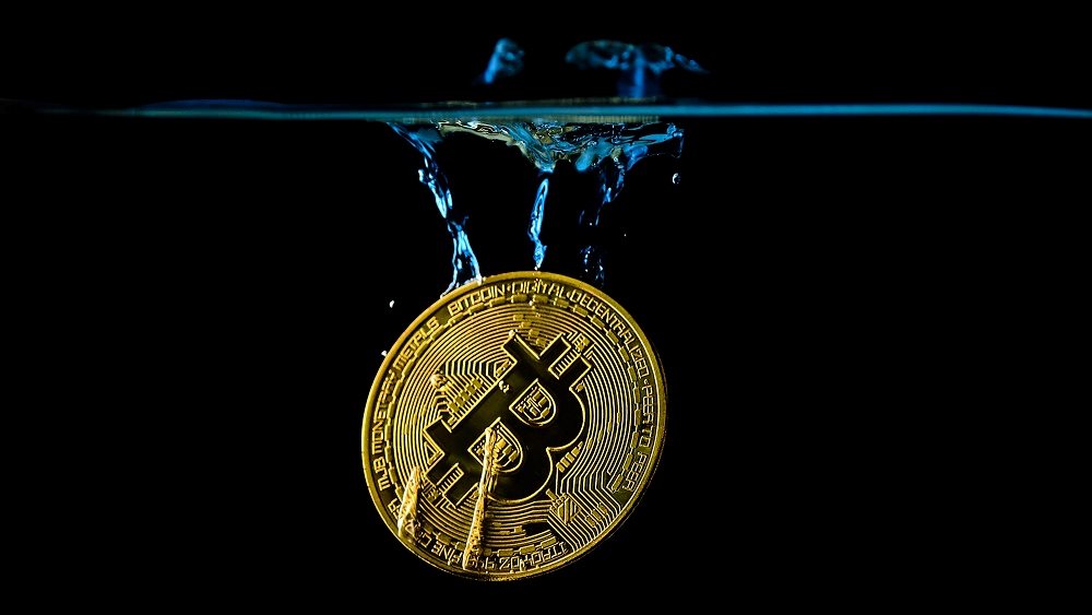 Βitcoin: Απώλειες μετρά το 40% των επενδυτών, μετά τη "βουτιά" 55% από την κορυφή του Νοεμβρίου