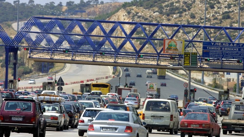 Αυξημένα μέτρα της Τροχαίας σε όλη την επικράτεια κατά τον εορτασμό της 28ης Οκτωβρίου