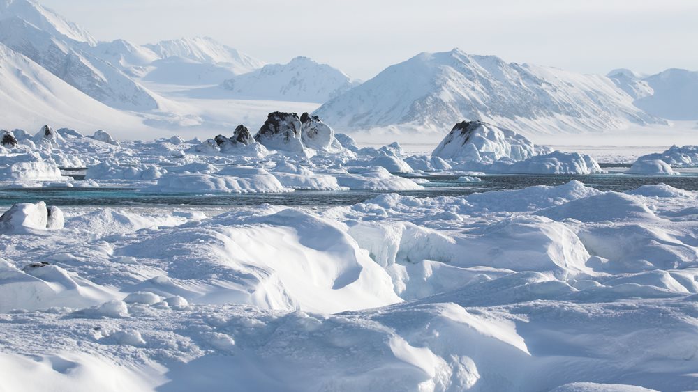 Ανακαλύφθηκε κάτω από τους πάγους της Γροιλανδίας τεράστιος κρατήρας διαμέτρου 31 χιλιομέτρων
