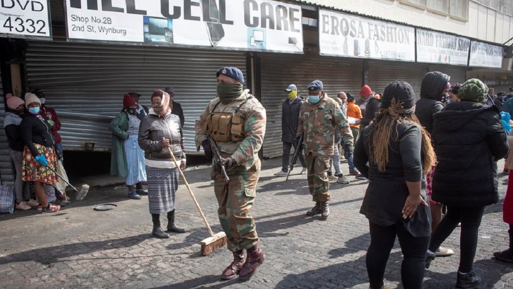 Νότια Αφρική: Στους 117 έφτασαν οι νεκροί από τα βίαια επεισόδια