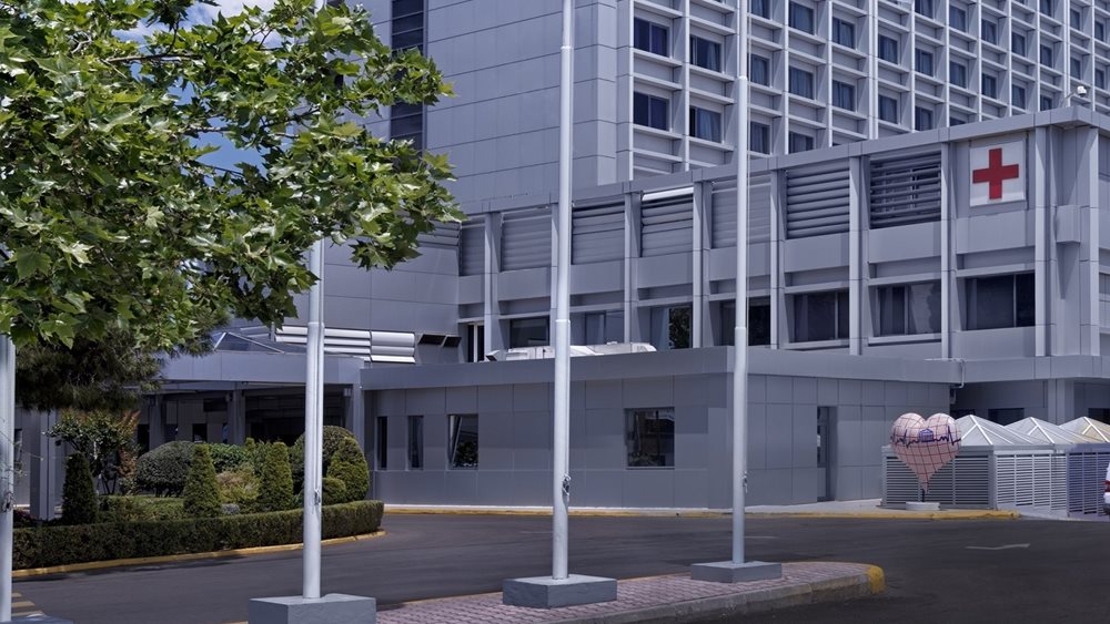 ΕΚΠΟΙΖΩ: Να παρέμβει η κυβέρνηση για τις εξοντωτικές αυξήσεις στα ασφάλιστρα ιδιωτικής Υγείας