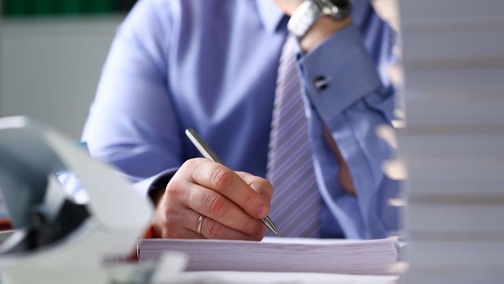 Τα ψιλά γράμματα της μείωσης προκαταβολής φόρου