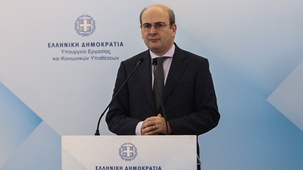 Προς αύξηση έως και 7,75% ο κατώτατος μισθός την 1η Απριλίου