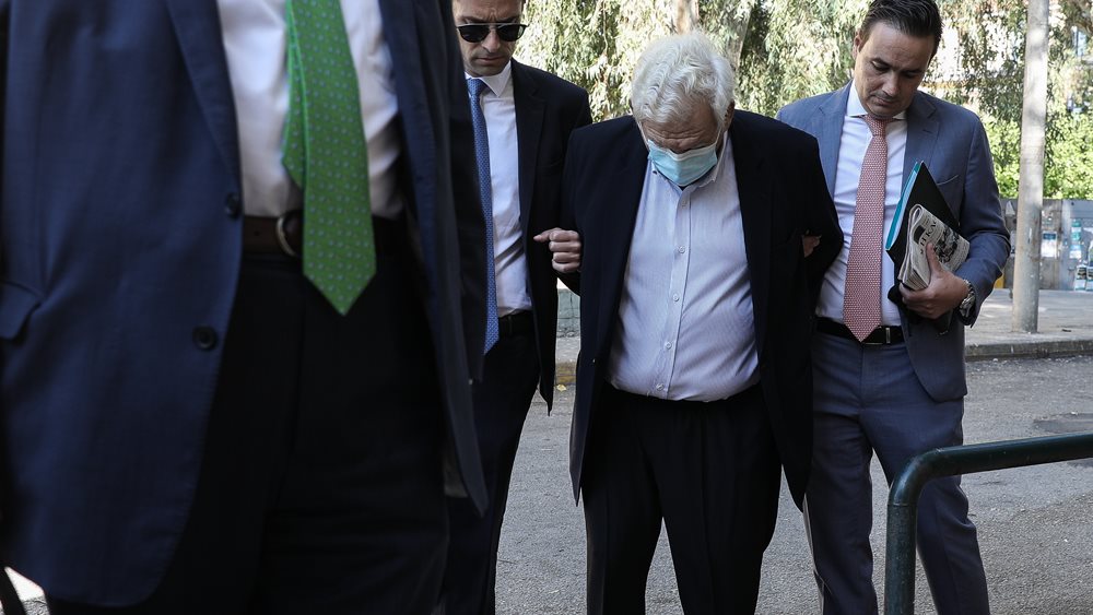 Στις Φυλακές Κορυδαλλού ο Δημ. Κουτσολιούτσος, στις φυλακές Τρικάλων ο Τζώρτζης