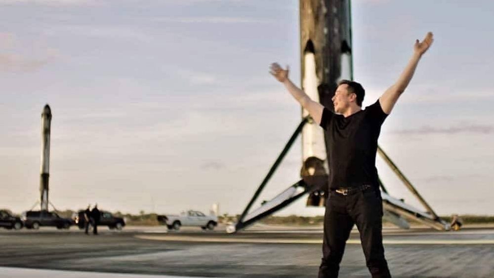 SpaceX and T-Mobile aspire to eliminate ‘white space’ thanks to satellites