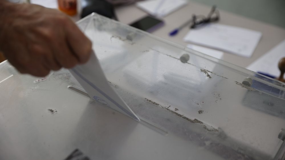Τρεις συλλήψεις σε περιοχή της Καρδίτσας για δωροδοκία εκλογέα
