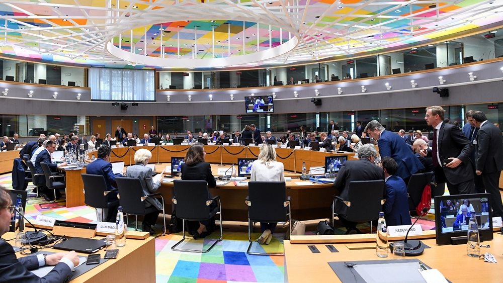 Ευρωπαϊκή άμυνα: Δεν αρκεί η αύξηση αμυντικών δαπανών
