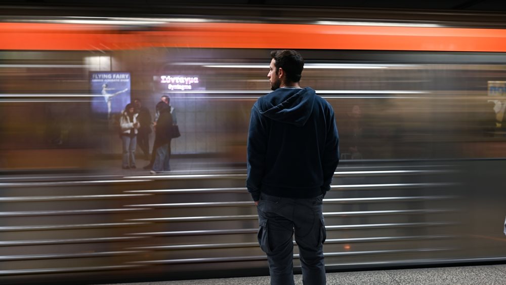 Κάθε Σάββατο η Αθήνα κινείται όλο το 24ωρο με Μετρό, Τραμ και Λεωφορεία