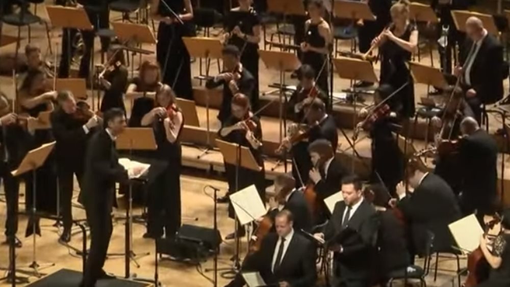 Φεστιβάλ Βιέννης: Ακύρωσε τη συμμετοχή του μαέστρου Θ. Κουρεντζή, γιατί δεν έχει αποστασιοποιηθεί από την ρωσική εισβολή