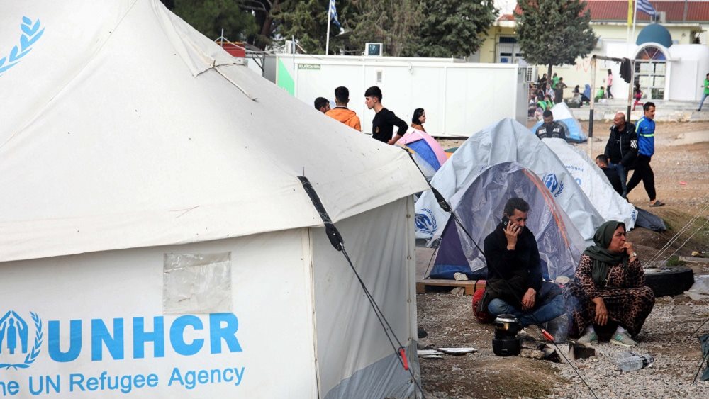 Ποιοι διεκδικούν τα 823 εκατ. των γευμάτων σε πρόσφυγες
