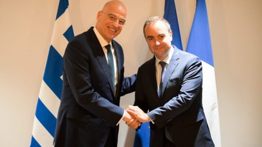 Διαψεύδει το ΥΠΕΘΑ δημοσίευμα της La Tribune περί ρήγματος στις σχέσεις Ν. Δένδια και Γάλλου υπ. Άμυνας