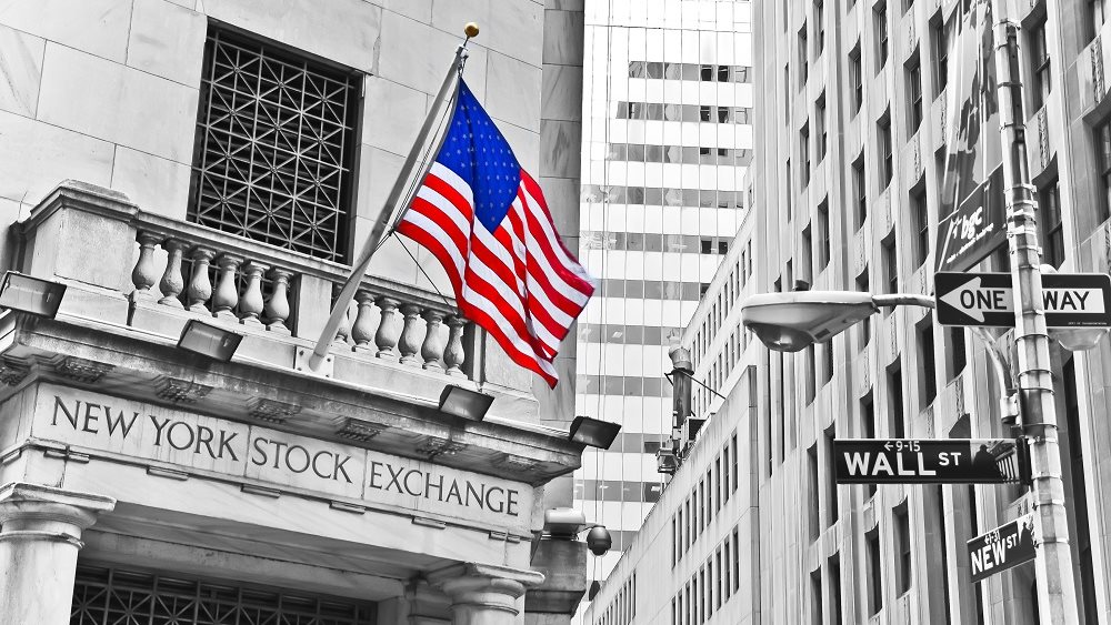 Σε νέο ρεκόρ οδηγούν τον Dow Jones τα νέα για το εμβόλιο της Moderna