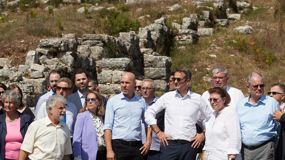 Σε αρχαίο θέατρο Δωδώνης και αγρόκτημα της Ιεράς Μονής Βελλά ο Κ. Μητσοτάκης