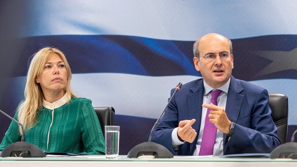 Αλλαγές σε τράπεζες και servicers - Τι αλλάζει για τους ελ. επαγγελματίες