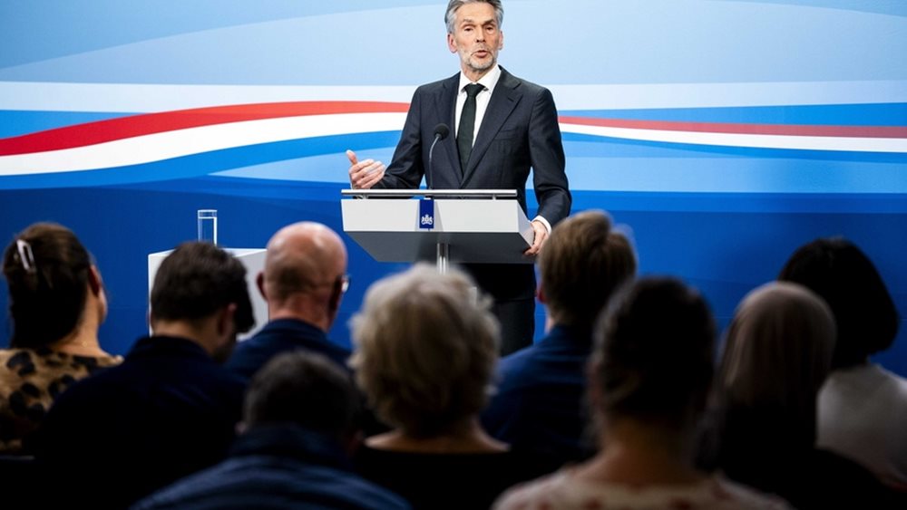 Σχοοφ Πρωθυπουργός Ολλανδίας: Τα επεισόδια κατά των Ισραηλινών φιλάθλων είχαν μείζον κοινωνικό αντίκτυπο