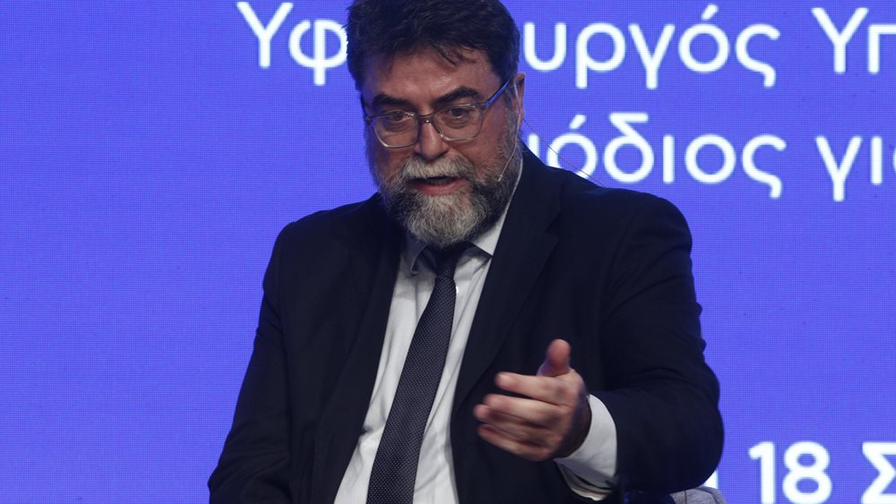 Β. Οικονόμου: 1.400 κάμερες στα φανάρια έως το 2026 - Τι προβλέπει ο νέος Κ.Ο.Κ
