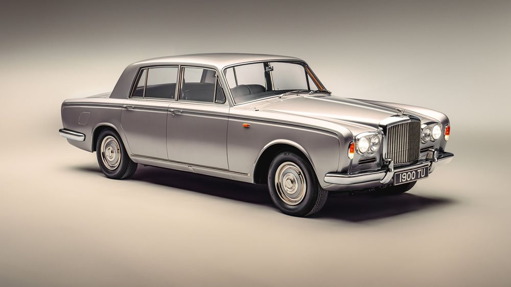 Η Bentley επανέφερε στη ζωή την παλαιότερη T-Series στον κόσμο