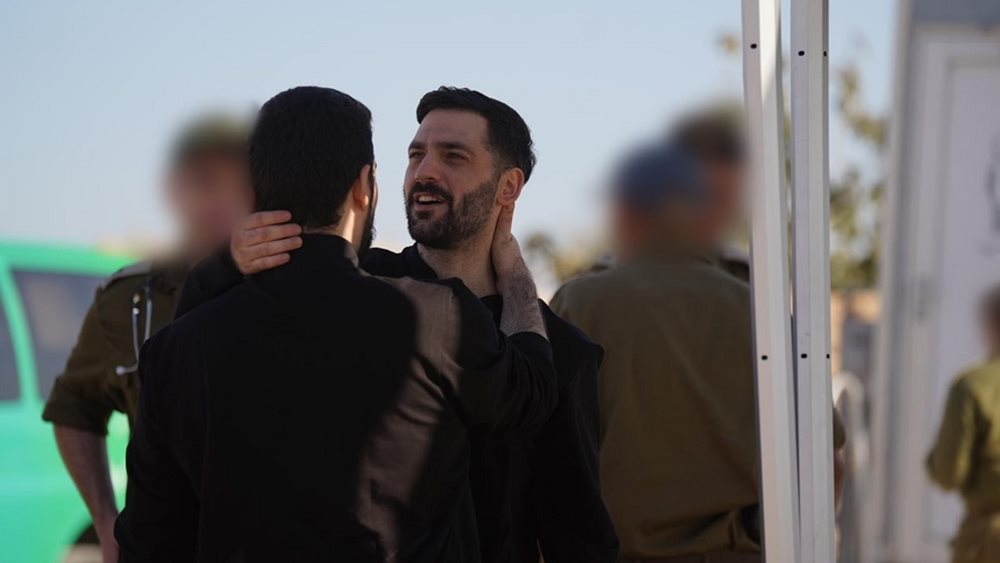 Γάζα: Ισραηλινός όμηρος που απελευθερώθηκε τον Οκτώβριο λέει ότι υπέστη σεξουαλική κακοποίηση κατά τη διάρκεια της αιχμαλωσίας του