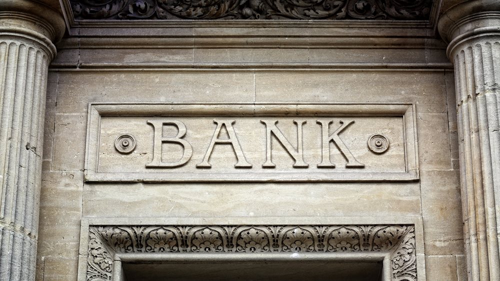 Banks: Towards the end of the long-term effort to consolidate their balance sheets