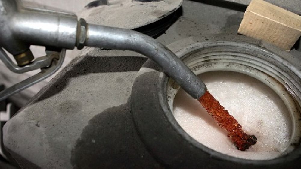 Ωρολογιακή &quot;βόμβα&quot; το πετρέλαιο για Προϋπολογισμό και τιμές το 2019