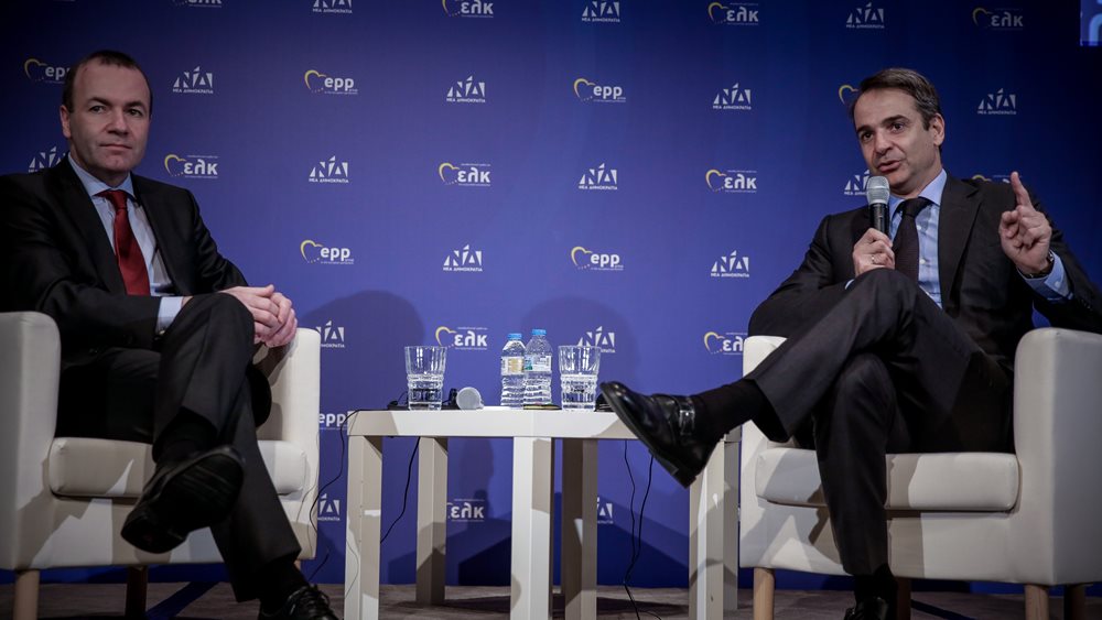 ΝΔ: Η &quot;μάχη&quot; της Βουλής και ο συμβολισμός της κίνησης Βέμπερ