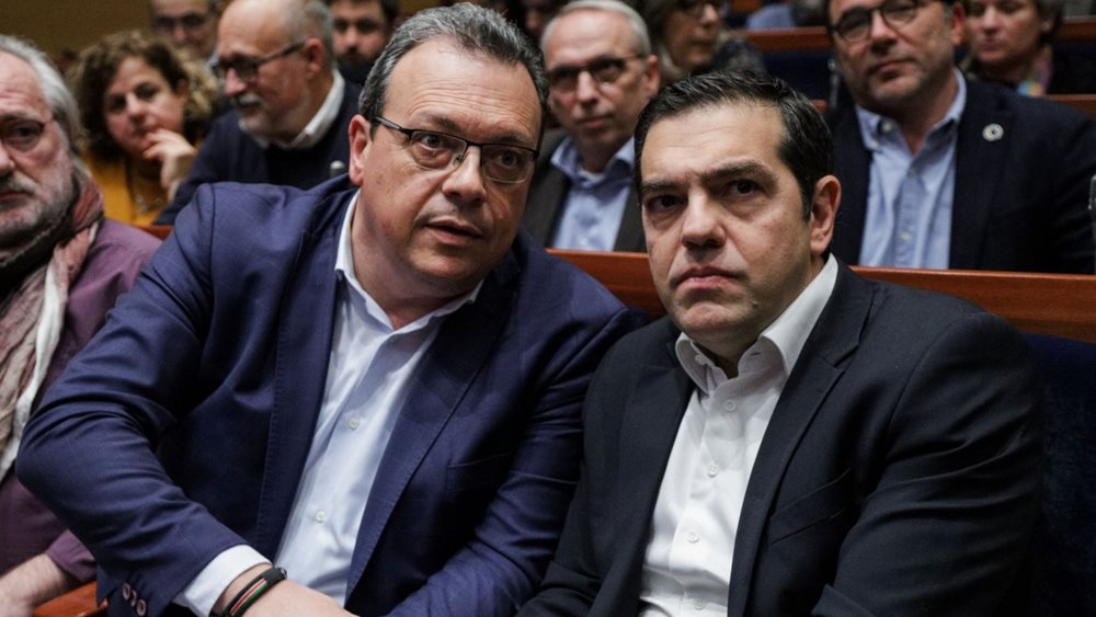 Μάχη οπισθοφυλακής Φάμελλου στο μεγάλο χτύπημα Τσίπρα