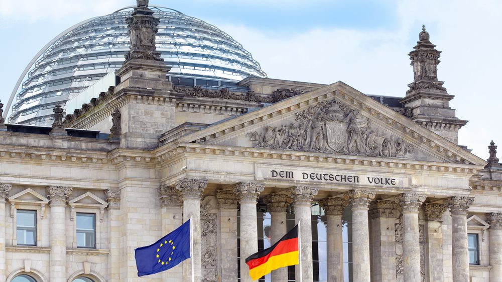 The ‘war and crisis chancellor’ in the Bundestag