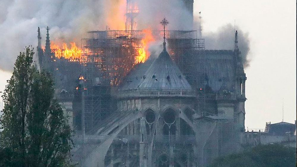 Γαλλία: Έχασε τη ζωή του κάνοντας πεζοπορία στα Πυρηναία ο υπεύθυνος για την ανοικοδόμηση της Παναγίας των Παρισίων