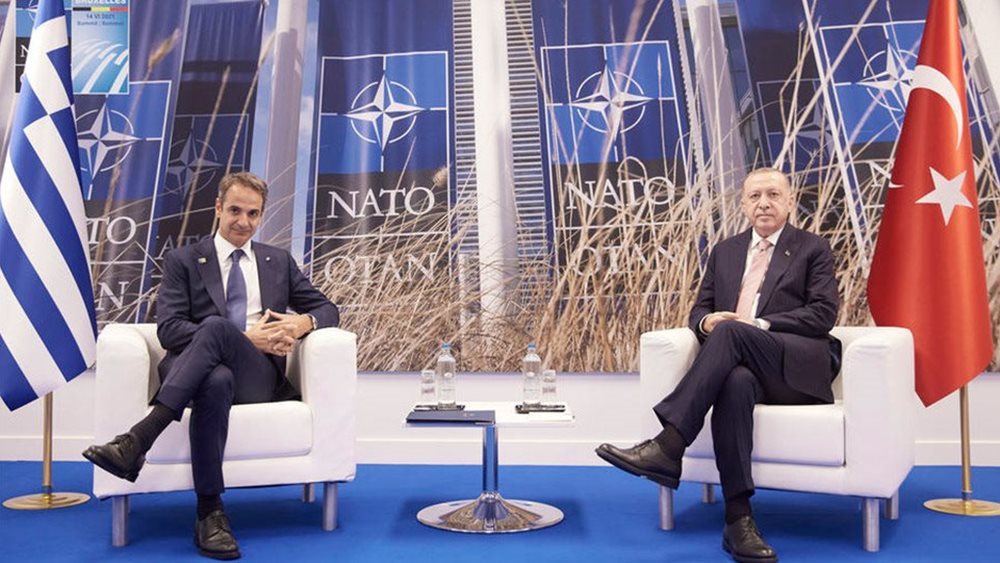Συνάντηση Μητσοτάκη - Ερντογάν: "Συμφώνησαν να αφήσουν πίσω την ένταση του 2020 παρά τις σημαντικές διαφορές"