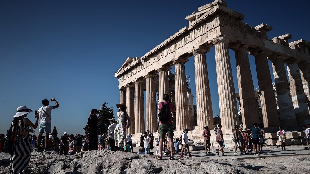 Ακροπολη τουριστες