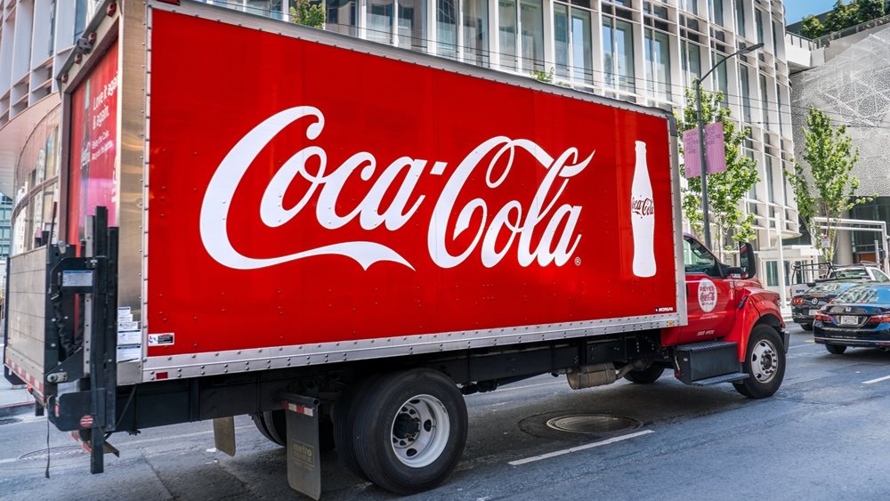 Coca Cola: Ξεπέρασε τις εκτιμήσεις στο τρίμηνο και αναβάθμισε το outlook - Άλμα 2,5% η μετοχή