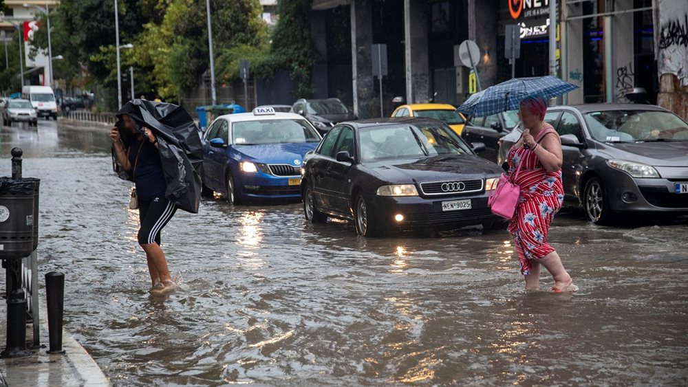 Ισχυρή καταιγίδα στην Θεσσαλονίκη