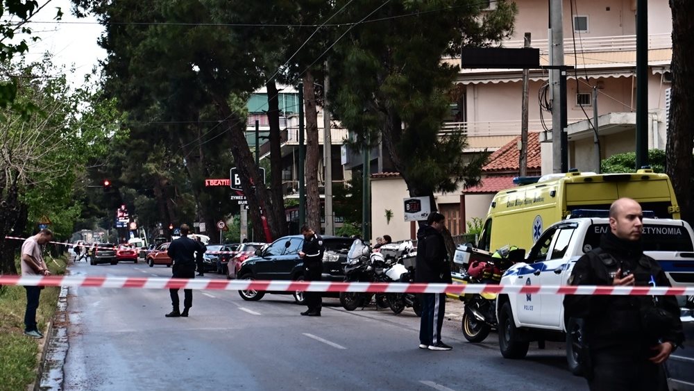 Συμβόλαιο θανάτου στο Χαλάνδρι: Ποιος ήταν ο &quot;Θαμνάκιας&quot; ή &quot;Τρελός&quot; που σκότωσαν με καλάσνικοφ - Μέλος της Greek Mafia