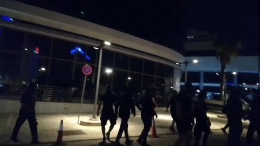 Μέλη του Ρουβίκωνα προκάλεσαν φθορές στα γραφεία της Αttica Group