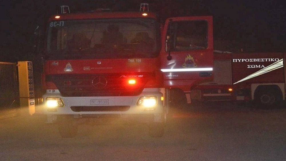 Δύο νεκροί από πυρκαγιά σε αποθήκη στο Κορωπί