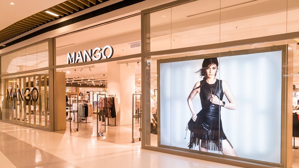 Η ισπανική εταιρεία ένδυσης Mango κλείνει προσωρινά τα καταστήματα στη Ρωσία