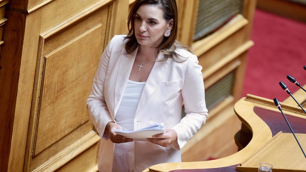 Ό. Κεφαλογιάννη στη WELT: Η Ελλάδα παίρνει μέτρα για τον υπερτουρισμό