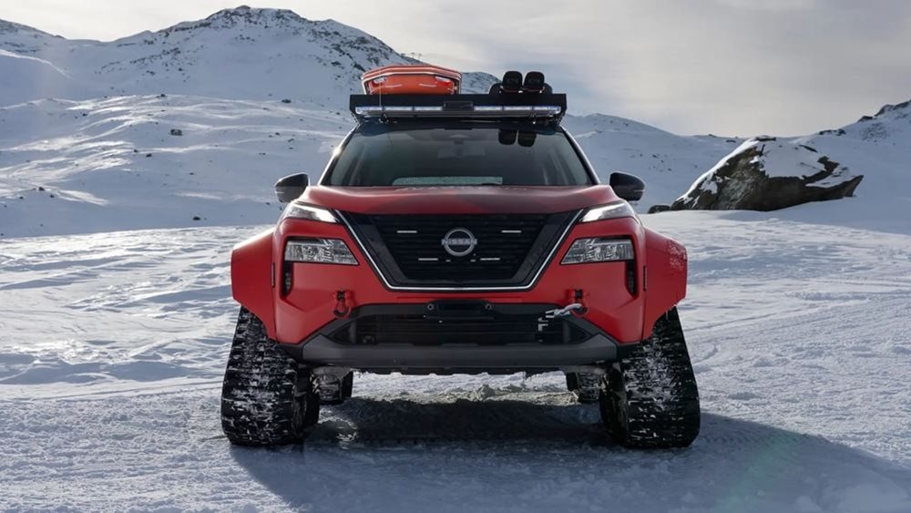 X-Trail με ερπύστριες από την ίδια τη Nissan για καλό σκοπό (video)